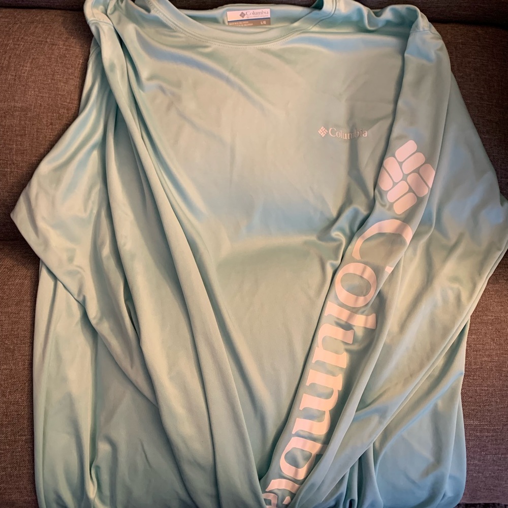 Columbia long sleeve